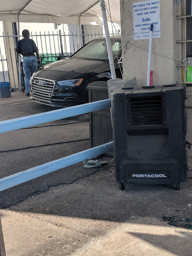 Car Wash «EaDo Hand Car Wash», reviews and photos, 2919 Leeland St, Houston, TX 77003, USA