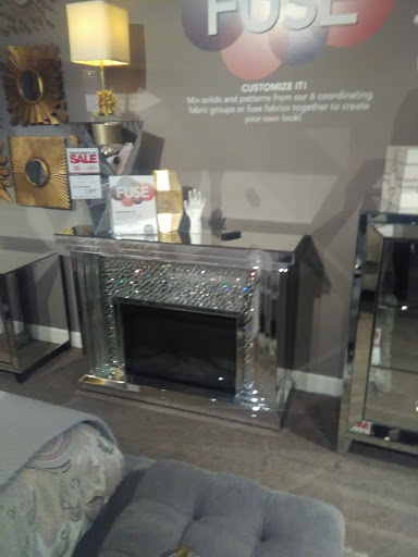 Furniture Store «Art Van Furniture - Shelby Township», reviews and photos, 14055 Hall Rd, Shelby Charter Township, MI 48315, USA