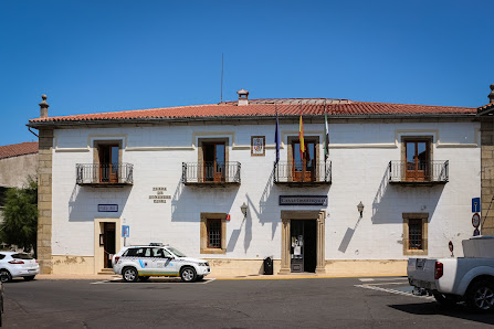 Ayuntamiento de Hervás C. Subida al Cabildo, 38, 46, 10700 Hervás, Cáceres, España