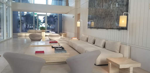 Luxury Hotel «Four Seasons Hotel at The Surf Club, Surfside, Florida», reviews and photos, 9101 Collins Ave, Surfside, FL 33154, USA