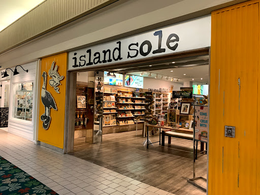 Island Sole - Kahala Mall Center