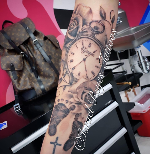 Tattoo Shop «Freshwater Tattoo», reviews and photos, 2300 S Casino Dr, Laughlin, NV 89029, USA