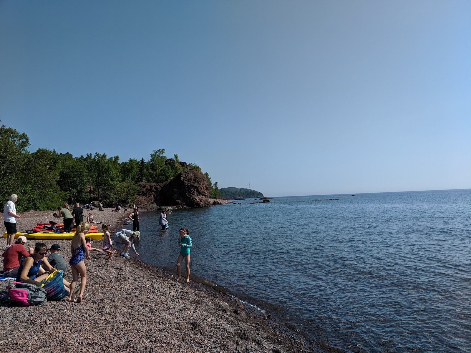 Fotografie cu Black Beach - locul popular printre cunoscătorii de relaxare