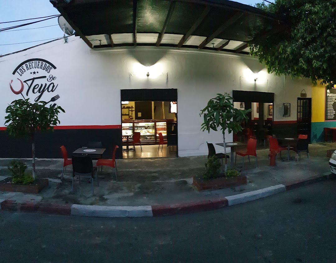 los recuerdos de Teya (restaurante bar)