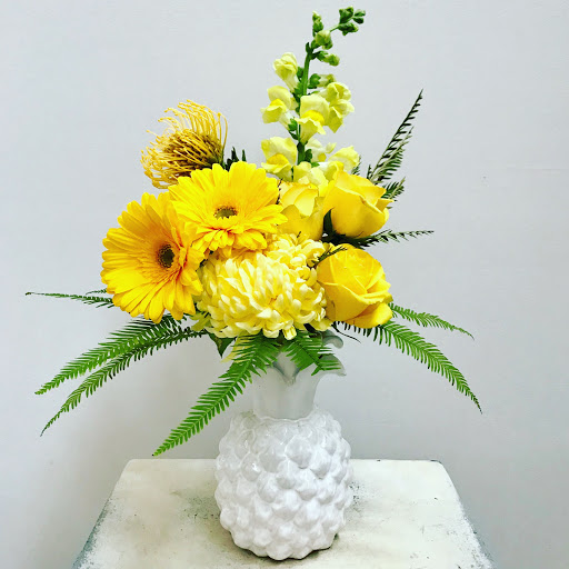 Florist «Stacy K Floral», reviews and photos, 43 Russell St, Rochester, NY 14607, USA