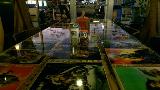 Pizza Restaurant «Conans Pizza Central», reviews and photos, 603 W 29th St, Austin, TX 78705, USA