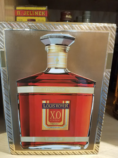 Wine Store «The Wine Cave - Kosher Wine & Spirits», reviews and photos, 888 Bedford Ave, Brooklyn, NY 11205, USA