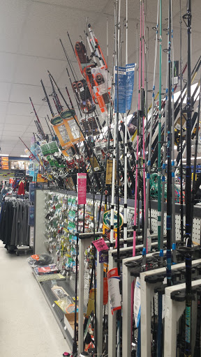 Sporting Goods Store «Big 5 Sporting Goods», reviews and photos, 3214 Ming Ave, Bakersfield, CA 93304, USA
