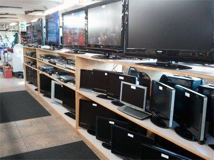 Pawn Shop «Ponders Pawnbrokers Inc», reviews and photos, 12820 Pacific Hwy SW, Tacoma, WA 98499, USA