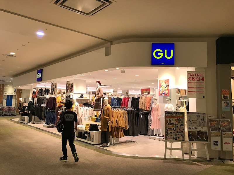 ジーユー（GU）イオンモール大阪ドームシティ店