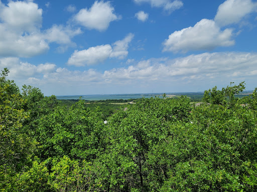 Natural parks nearby Dallas