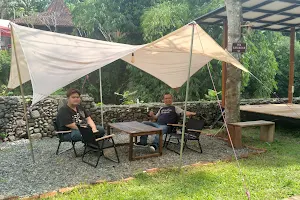 Puncak Atanapi Coffee Camp image