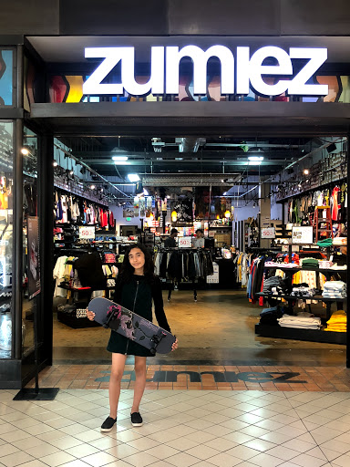 Shopping Mall «Stonewood Center», reviews and photos, 251 Stonewood St, Downey, CA 90241, USA