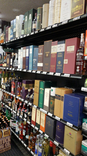 Liquor Store «Southside Party Store», reviews and photos, 877 Washington Ave, Holland, MI 49423, USA