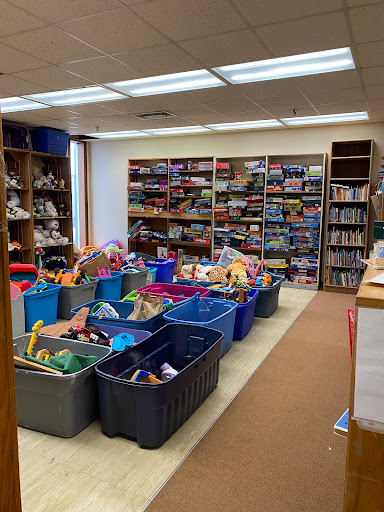 Thrift Store «H2O Help & Hope To Others», reviews and photos, 451 SE Maple St, Dallas, OR 97338, USA