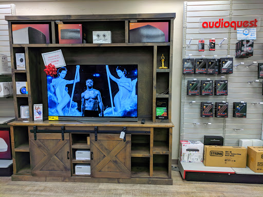 Electronics Store «Deep Water Electronics», reviews and photos, 131 E Woodin Ave, Chelan, WA 98816, USA