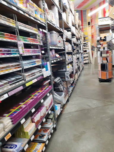 Art Supply Store «Artist & Craftsman Supply Portland SE», reviews and photos, 3393 SE 21st Ave, Portland, OR 97202, USA