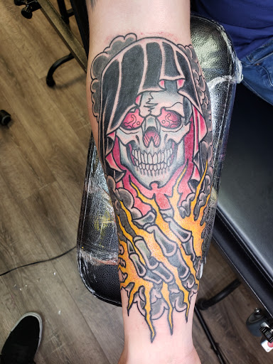 Body Piercing Shop «Lucky Draw Tattoos III», reviews and photos, 11 Atlanta St SE, Marietta, GA 30060, USA