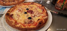 Pizza du Pizzeria La Casa à Savigneux - n°17