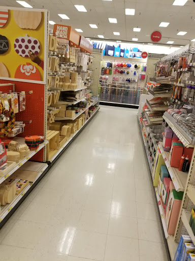 Department Store «Target», reviews and photos, 4777 S 27th St, Greenfield, WI 53221, USA