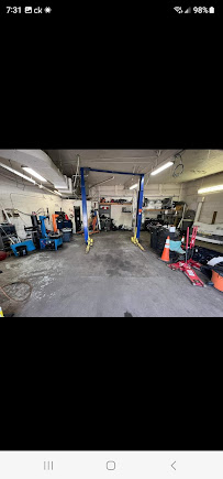 Mikhos tires - Photo 2 - Car repair in Lansing, MI, Lansing