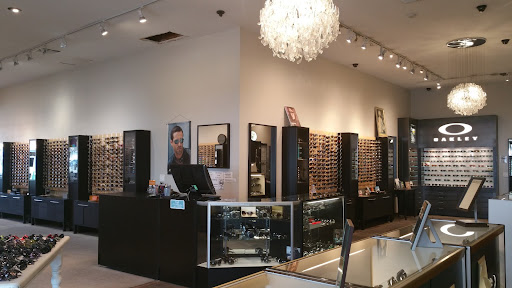 Optician «Sunglass Gallery», reviews and photos, 205 Ocean Ave, Laguna Beach, CA 92651, USA