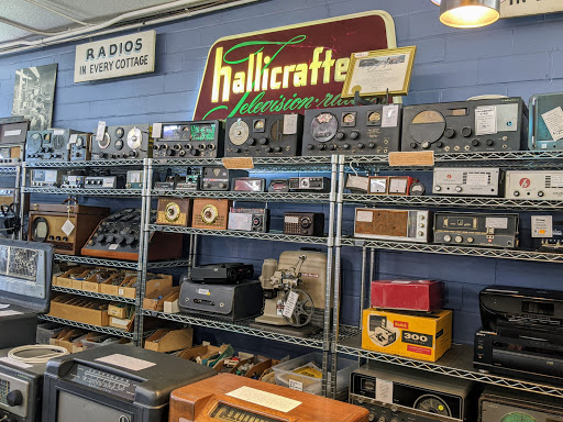 Thrift Store «Top Drawer Thrift», reviews and photos, 4902 Burnet Rd, Austin, TX 78756, USA