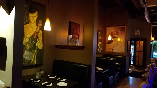 Italian Restaurant «Vincitori», reviews and photos, 14 N Cass Ave, Westmont, IL 60559, USA