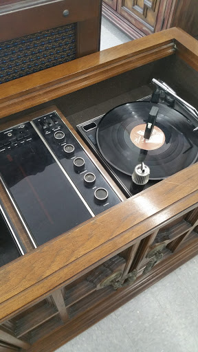 Thrift Store «Council Thrift Shops», reviews and photos, 14526 Victory Blvd, Van Nuys, CA 91411, USA