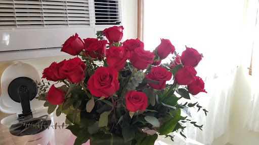 Flower Delivery «Phil-Amy Florist», reviews and photos, 704 Dogwood Ave, Franklin Square, NY 11010, USA