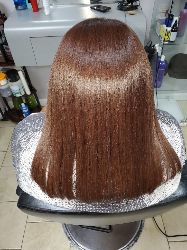 Quisqueya Unisex Beauty Salon 11520