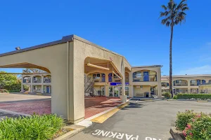 Motel 6 Lodi, CA image