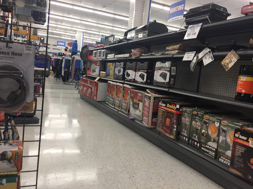 Sporting Goods Store «Big 5 Sporting Goods», reviews and photos, 1575 Mt Hood Ave #120, Woodburn, OR 97071, USA