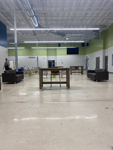 Thrift Store «Goodwill Vero Beach Store & Donation Center», reviews and photos