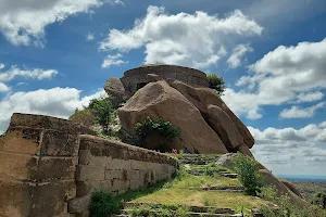 Madhugiri Fort image