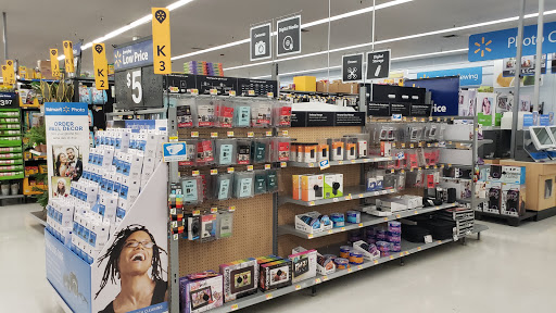 Department Store «Walmart Supercenter», reviews and photos, 6590 W Grand Ave, Gurnee, IL 60031, USA