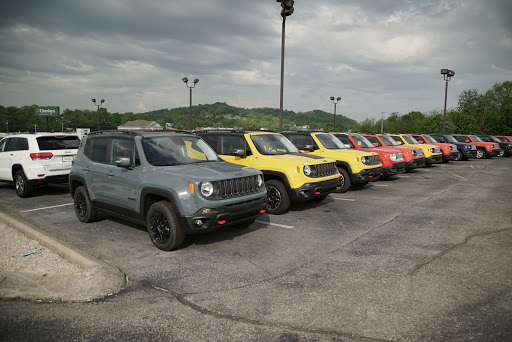 Car Dealer «Columbia Chrysler Dodge Jeep Ram Fiat», reviews and photos, 106 S James Campbell Blvd, Columbia, TN 38401, USA