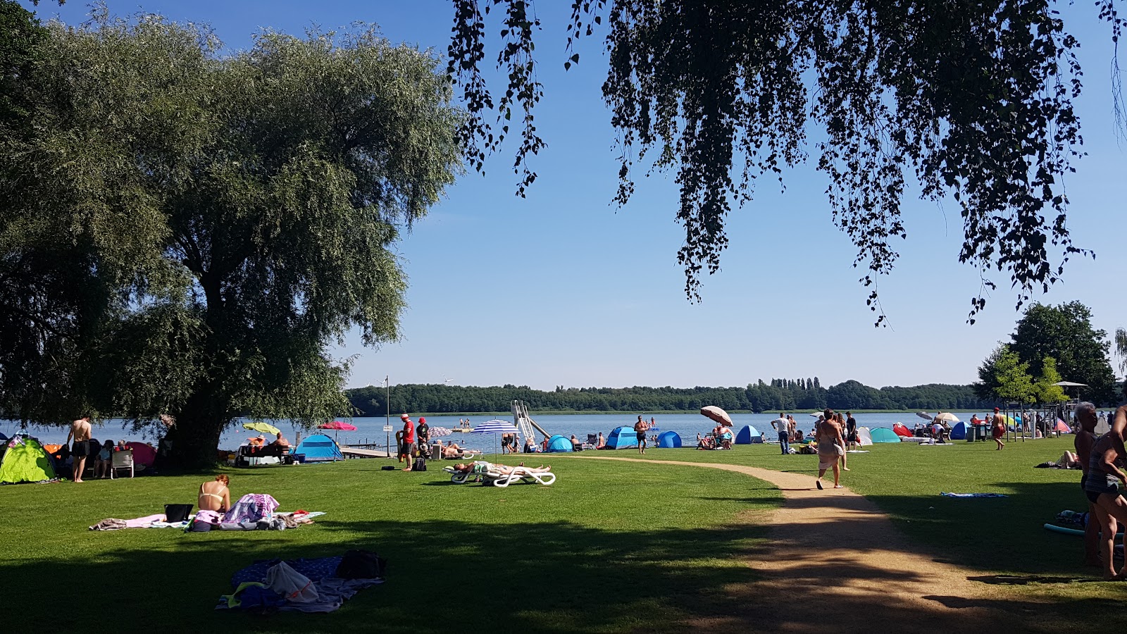 Foto von Strandbad Kallinchen mit gras Oberfläche