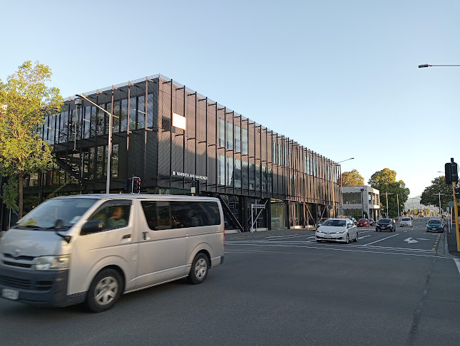 Warren & Mahoney Architects