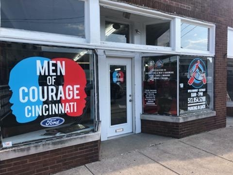 Barber Shop «Razor 1 Kutz Barbershop», reviews and photos, 7218 Montgomery Rd, Silverton, OH 45236, USA