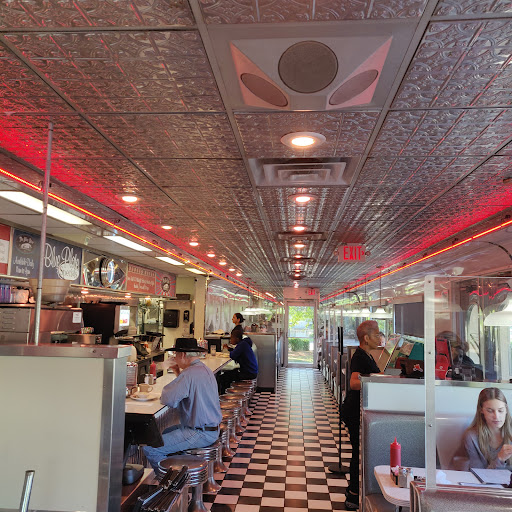 Shopping Mall «South Hills Shopping Center», reviews and photos, 1201 Buck Jones Rd, Raleigh, NC 27606, USA