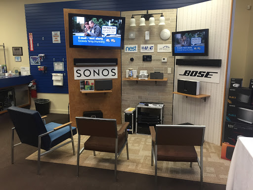 Computer Repair Service «Nerds On Call | Peoria, IL», reviews and photos, 4906 N University St, Peoria, IL 61614, USA