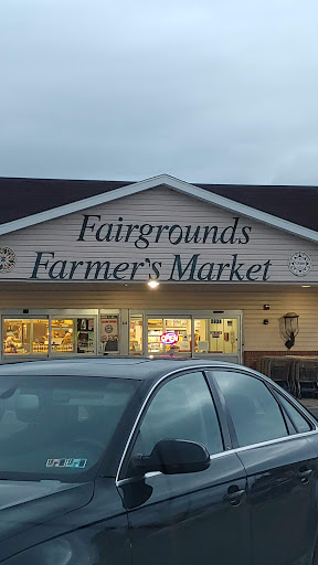 Shopping Mall «Fairgrounds Square Shopping Mall», reviews and photos, 3050 N 5th Street Hwy, Reading, PA 19605, USA