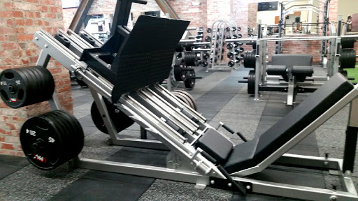 Gym «Powerhouse Gym», reviews and photos, 2075 Broadway, Redwood City, CA 94063, USA