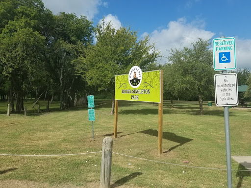 Park «Brown Singleton Park», reviews and photos, Farley St, Waxahachie, TX 75165, USA