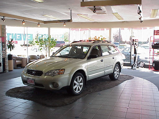 Subaru Dealer «Carr Subaru», reviews and photos, 11635 SW Canyon Rd, Beaverton, OR 97076, USA