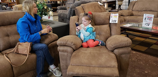 Furniture Store «Total Furniture Warehouse», reviews and photos, 8400 75th St, Kenosha, WI 53142, USA