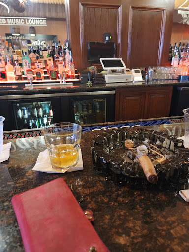 Tobacco Shop «La Casa Cigars and Lounge - Retail», reviews and photos, 1502 Randolph Street #100, Detroit, MI 48226, USA