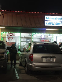 Town & Country Laundromat - Photo 4 - Car repair in Tulare, CA, Visalia