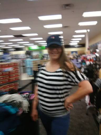 Shoe Store «Shoe Carnival», reviews and photos, 1500 Greentree Blvd, Clarksville, IN 47129, USA